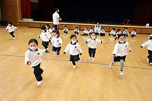 体操教室　笑顔いっぱい！　楽しかったね！　うさぎ