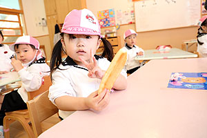 入園2日目の給食　年少組