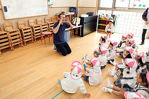 ピーター先生のイングリッシュ！　うさぎ・りす・ことり　