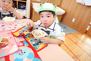 給食おいしかったね　年少組