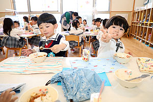 給食おいしかったね　年少組