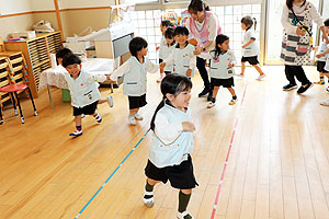 おおかみさーん‼　今なんじ？　こあら