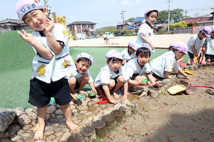 ジャブジャブ池　涼しかったね‼　すみれ