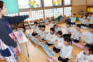 ピアニカ活動　D