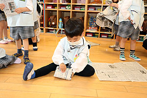 新聞遊び　ことり