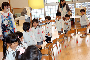 いすとりゲーム　　ばら