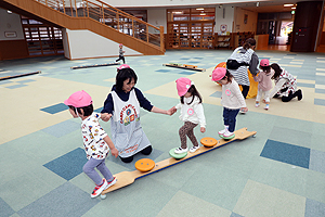 エンゼルドームで楽しいサーキット遊び　ひよこ