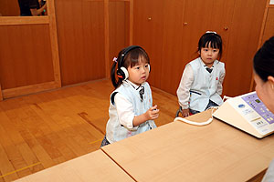 視力・聴力検査がありました　　年長組