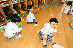 ボール遊び　楽しかったね‼　ことり