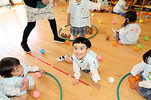 ボール遊び　楽しかったね‼　ことり