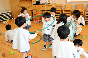 ボール遊び　楽しかったね‼　ことり