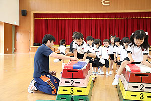 体操教室　ー跳び箱ー　たんぽぽ