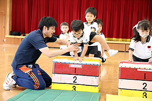 体操教室　ー跳び箱ー　たんぽぽ