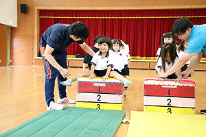 体操教室　ー跳び箱ー　たんぽぽ