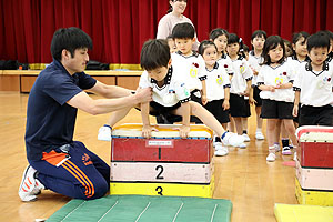 体操教室　ー跳び箱ー　ひまわり