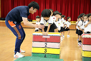 体操教室　ー跳び箱ー　ひまわり