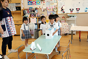 科学教室で「空気のパワー」について学びました！　ひまわり・さくら・たんぽぽ