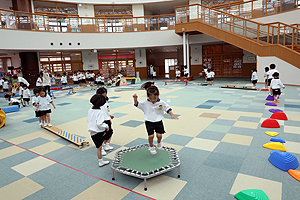 サーキット遊び　楽しかったね　　ひまわり