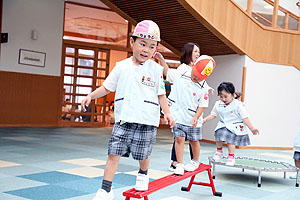 サーキット遊び　うさぎ・きりん・すみれ