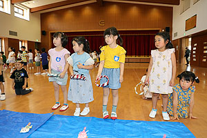 エンゼル七夕まつり　おかしのつかみどり・的あて・わなげ　年長　NO.1