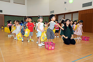 エンゼル七夕まつり🎋　おかしのつかみどり・的あて・わなげ  年中 NO.1