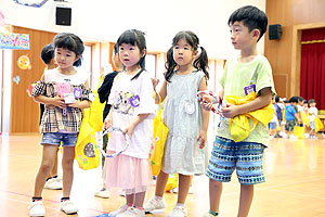 エンゼル七夕まつり🎋　おかしのつかみどり・的あて・わなげ  年中 NO.2