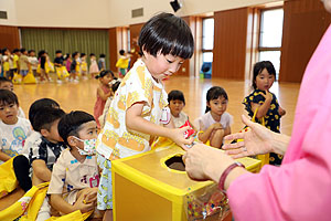 エンゼル七夕まつり🎋　おかしのつかみどり・的あて・わなげ  年中 NO.2