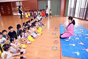 エンゼル七夕まつり　おかしのつかみどり・的当て・わなげ　年少　NO.1