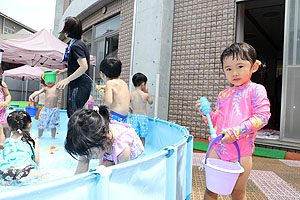 プール活動　ぱんだ・きりん・りす