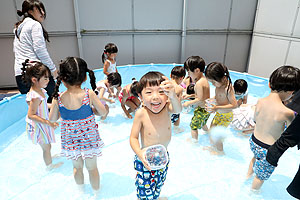 プール活動　ぱんだ・きりん・りす