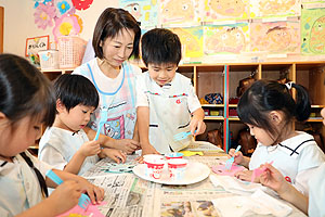 海の生き物の制作　きりん