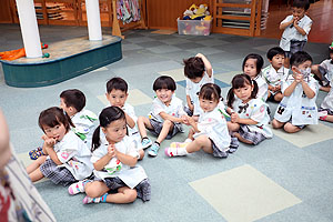 ボール運び競走　ことり・りす