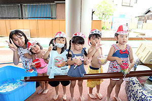 カラフル流しそうめん　楽しかったね！　ぱんだ・りす