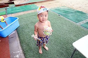 カラフル流しそうめん　楽しかったね！　ぱんだ・りす