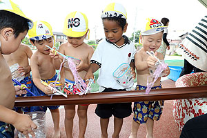 カラフル流しそうめん　楽しかったね！　ぱんだ・りす