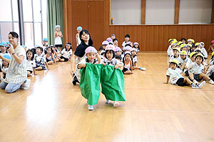 7月生まれのお誕生会　　年中組