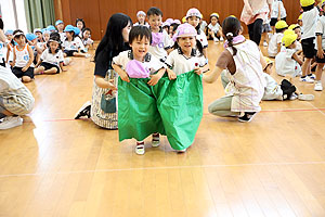 7月生まれのお誕生会　　年中組