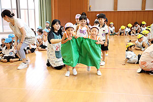 7月生まれのお誕生会　　年中組