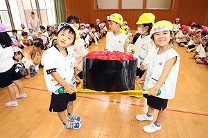 7月生まれのお誕生会　　年中組