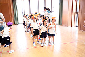 7月生まれのお誕生会　　年長組