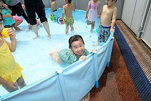 プール活動　涼しかったね‼　　きりん