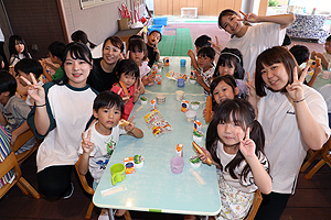 年長お泊り保育　みんなで朝ごはん　