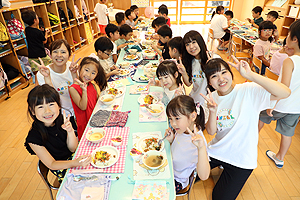 カミングエンゼル　1年生のみなさんお帰りなさい！美味しかったね給食　NO.3