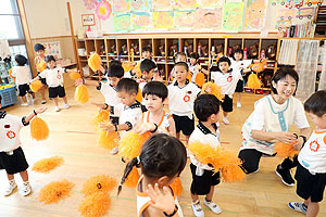 ダンシングぽんぽん入れゲーム　きりん