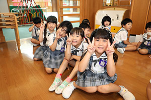 卒園アルバムの写真撮影　　C・D・E