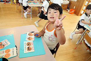 敬老の日のハガキの制作　ばら・すみれ・たんぽぽ