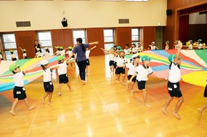 組体操・バルーン活動がんばっています！　A・B　NO.2