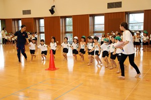 組体操・バルーン活動がんばっています！　A・B　NO.2