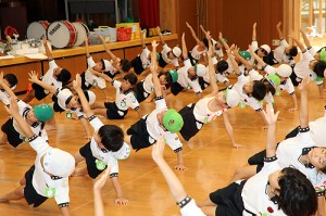 組体操・バルーン活動がんばっています！　A・B　NO.1