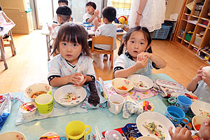 おにぎりを作りました　ことり